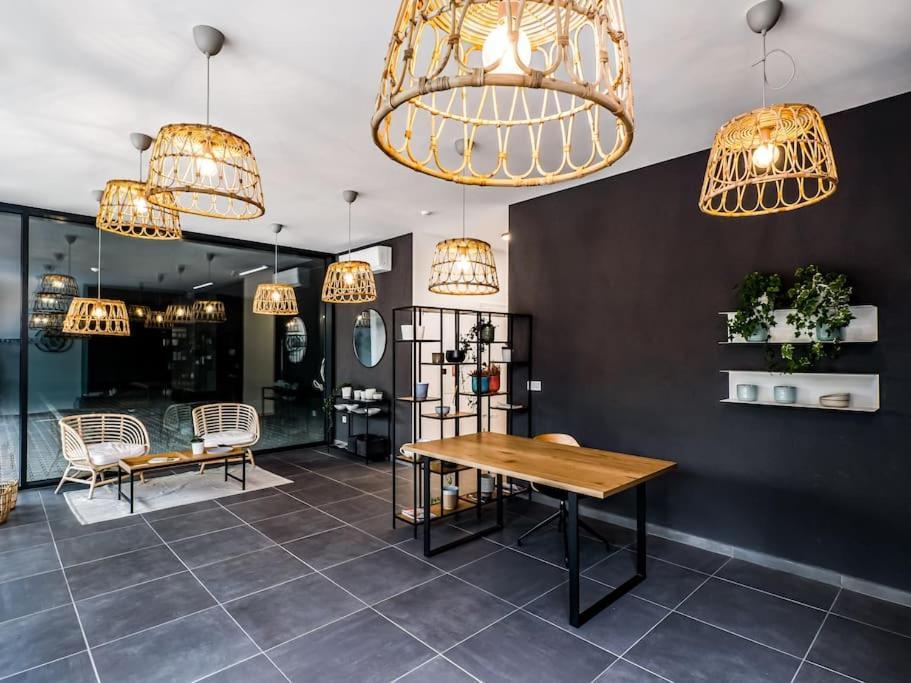 Mycampus 1 Bdrm, Stay 4, Free Parking, Garden, Self Check-In Sofie Exteriér fotografie